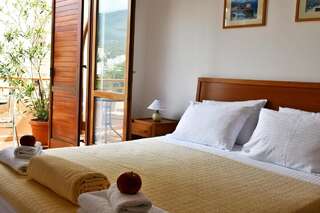 Гостевой дом So rooms city centre Будва Двухместный номер с 1 кроватью и террасой-1